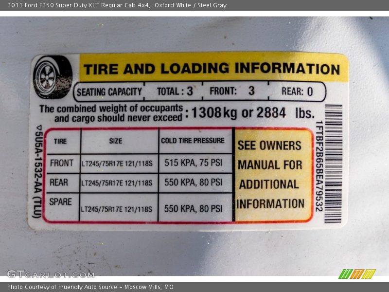 Oxford White / Steel Gray 2011 Ford F250 Super Duty XLT Regular Cab 4x4