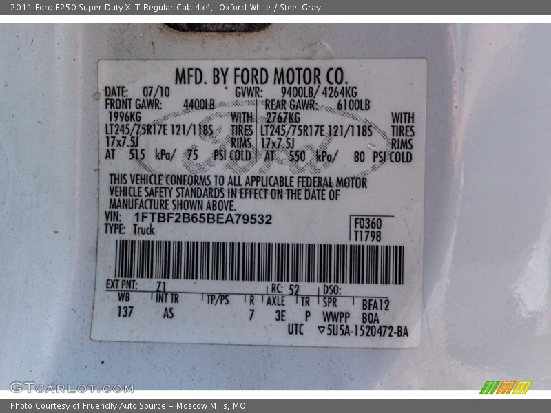 Oxford White / Steel Gray 2011 Ford F250 Super Duty XLT Regular Cab 4x4