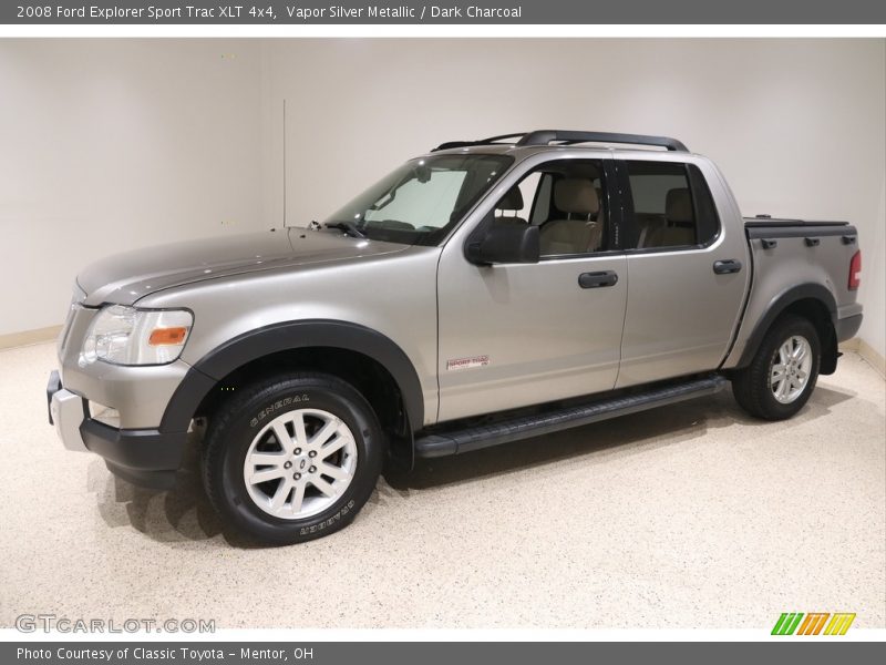 Vapor Silver Metallic / Dark Charcoal 2008 Ford Explorer Sport Trac XLT 4x4