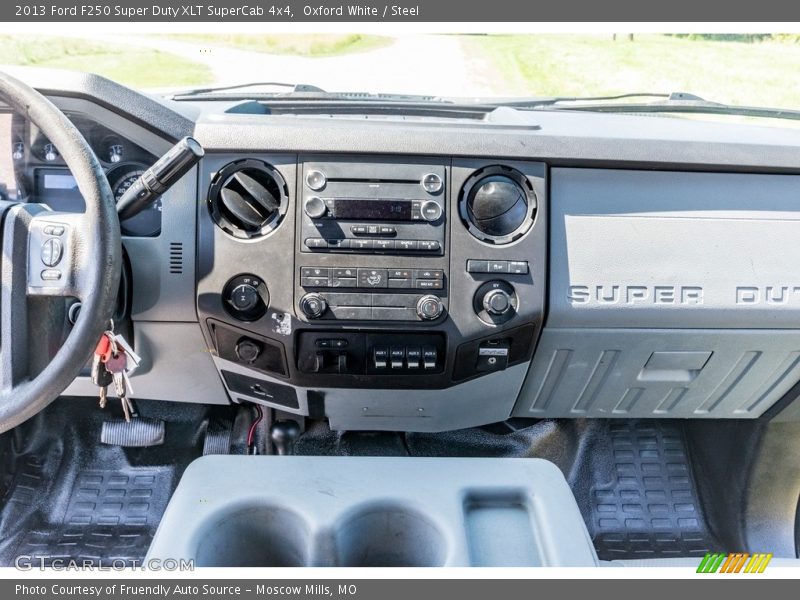 Oxford White / Steel 2013 Ford F250 Super Duty XLT SuperCab 4x4