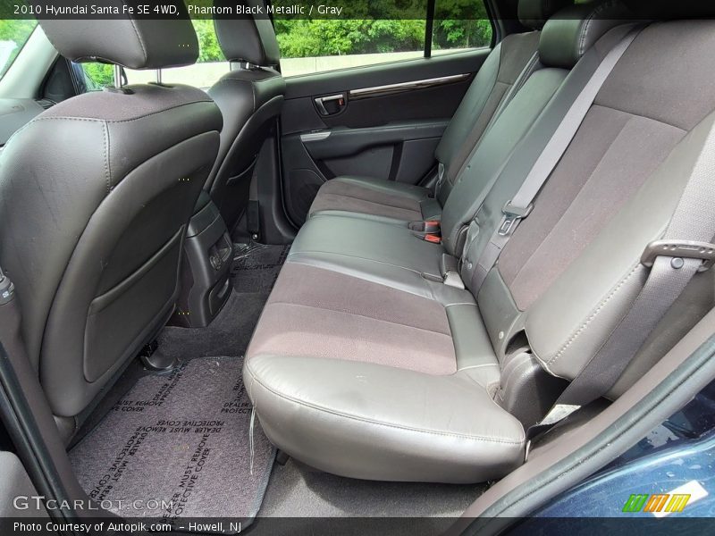 Phantom Black Metallic / Gray 2010 Hyundai Santa Fe SE 4WD