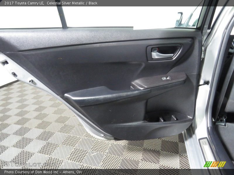 Celestial Silver Metallic / Black 2017 Toyota Camry LE