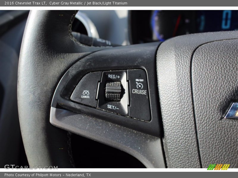 Cyber Gray Metallic / Jet Black/Light Titanium 2016 Chevrolet Trax LT