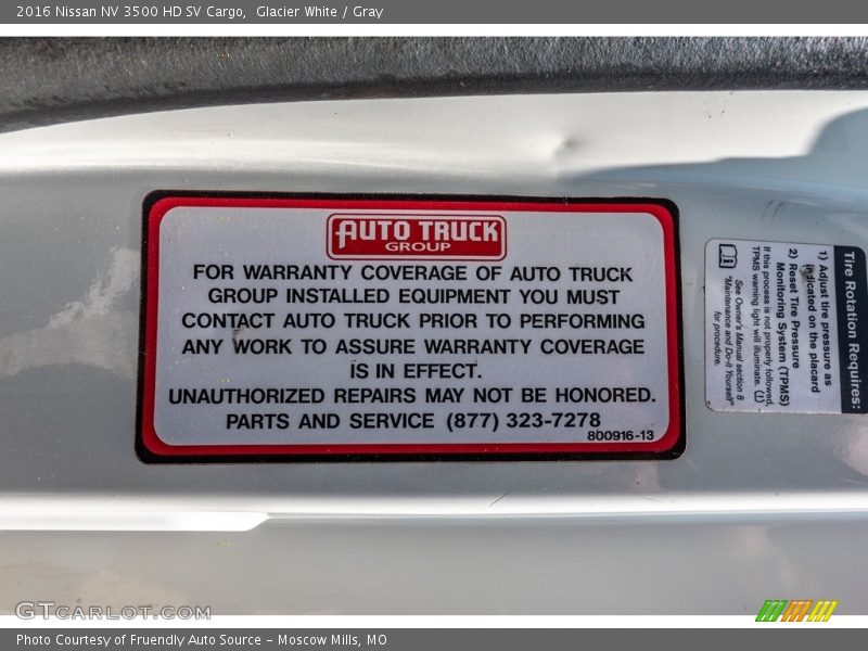 Glacier White / Gray 2016 Nissan NV 3500 HD SV Cargo