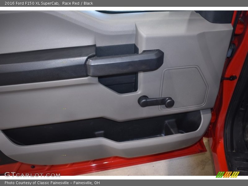 Race Red / Black 2016 Ford F150 XL SuperCab