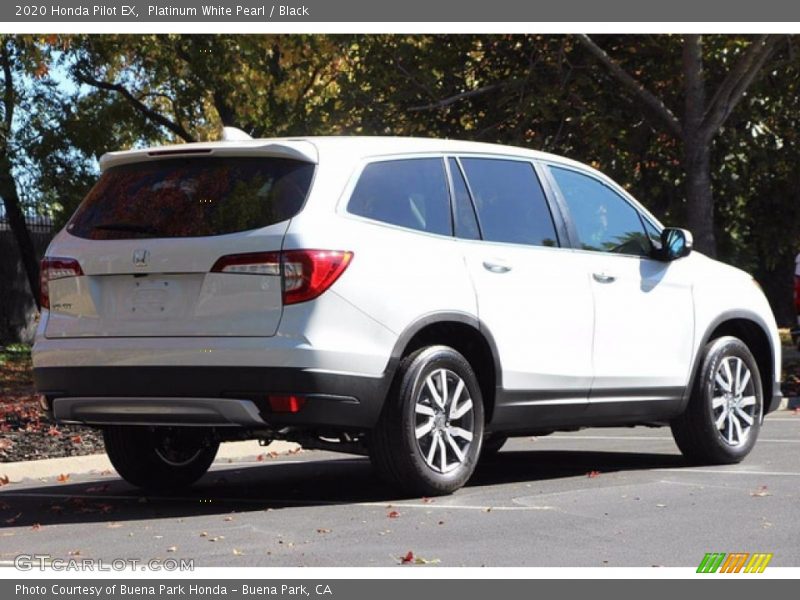 Platinum White Pearl / Black 2020 Honda Pilot EX