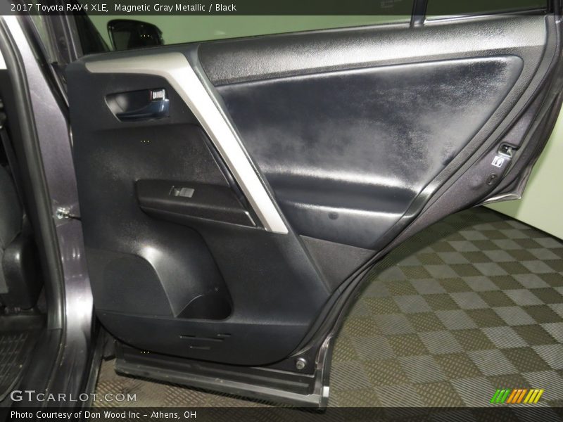Magnetic Gray Metallic / Black 2017 Toyota RAV4 XLE