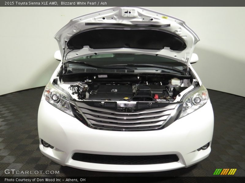 Blizzard White Pearl / Ash 2015 Toyota Sienna XLE AWD