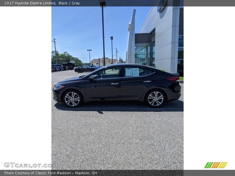 Black / Gray 2017 Hyundai Elantra Limited