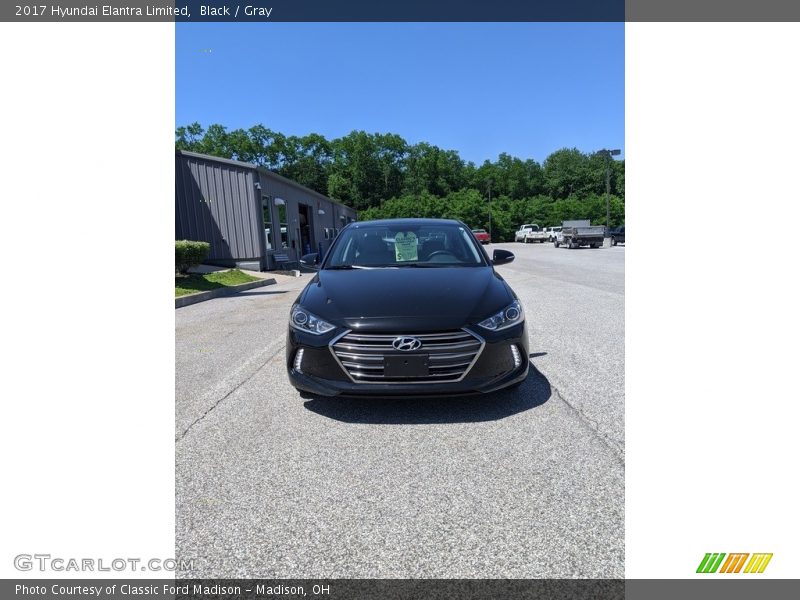 Black / Gray 2017 Hyundai Elantra Limited