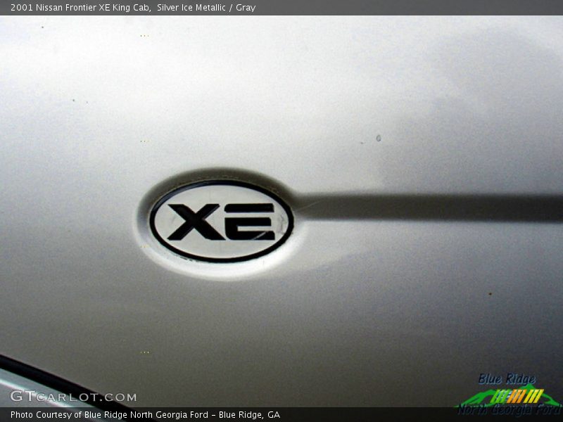 Silver Ice Metallic / Gray 2001 Nissan Frontier XE King Cab