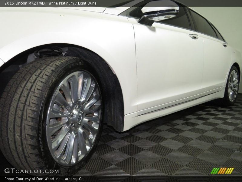 White Platinum / Light Dune 2015 Lincoln MKZ FWD