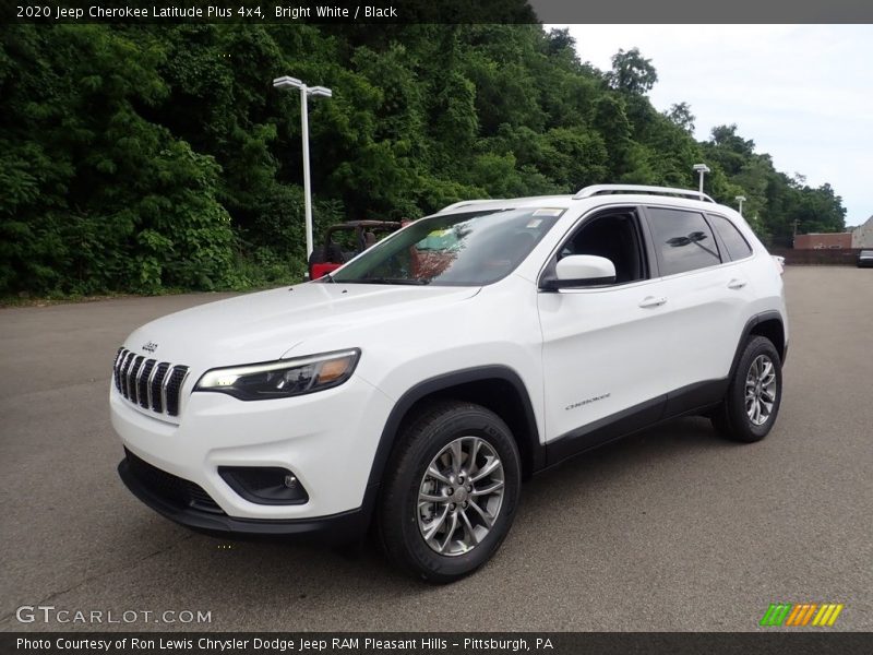 Bright White / Black 2020 Jeep Cherokee Latitude Plus 4x4