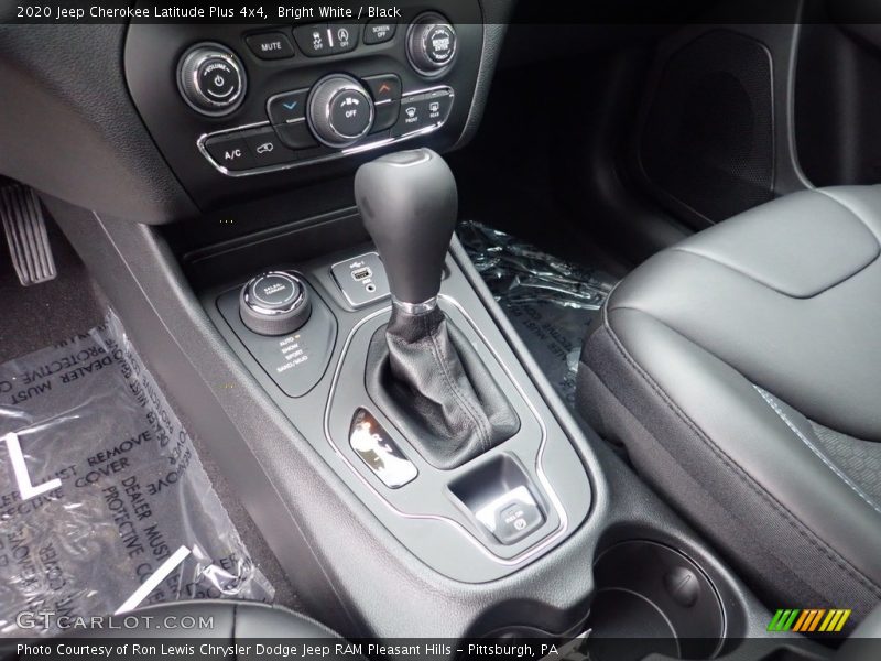 Bright White / Black 2020 Jeep Cherokee Latitude Plus 4x4