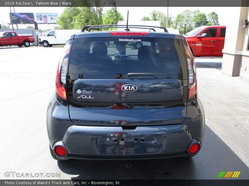 Fathom Blue / Black 2016 Kia Soul !