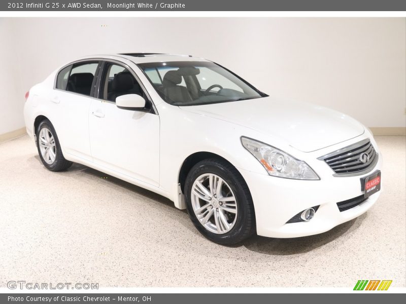  2012 G 25 x AWD Sedan Moonlight White