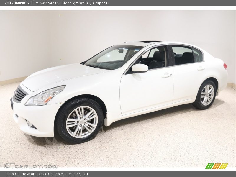 Front 3/4 View of 2012 G 25 x AWD Sedan