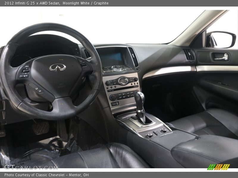  2012 G 25 x AWD Sedan Graphite Interior