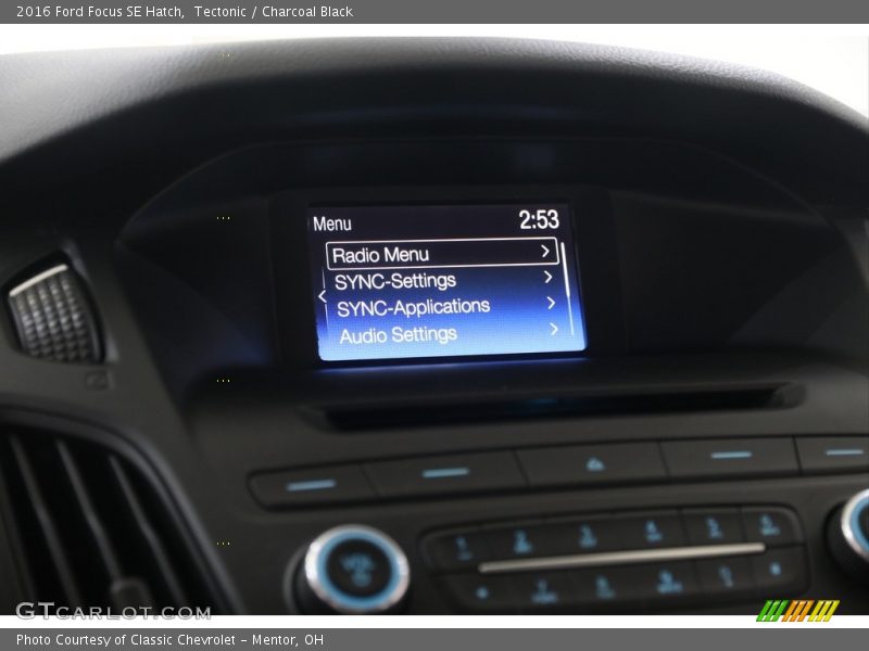 Tectonic / Charcoal Black 2016 Ford Focus SE Hatch