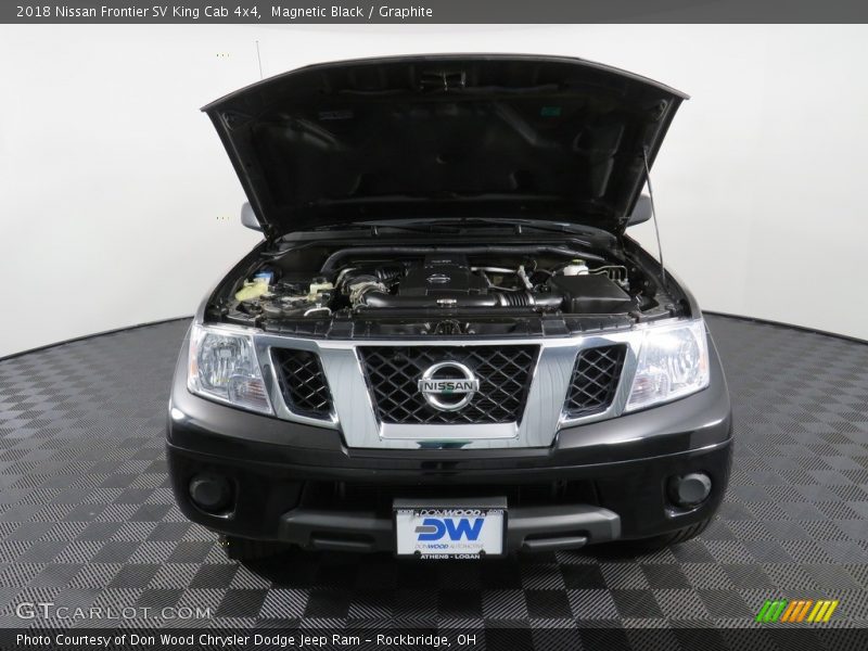 Magnetic Black / Graphite 2018 Nissan Frontier SV King Cab 4x4