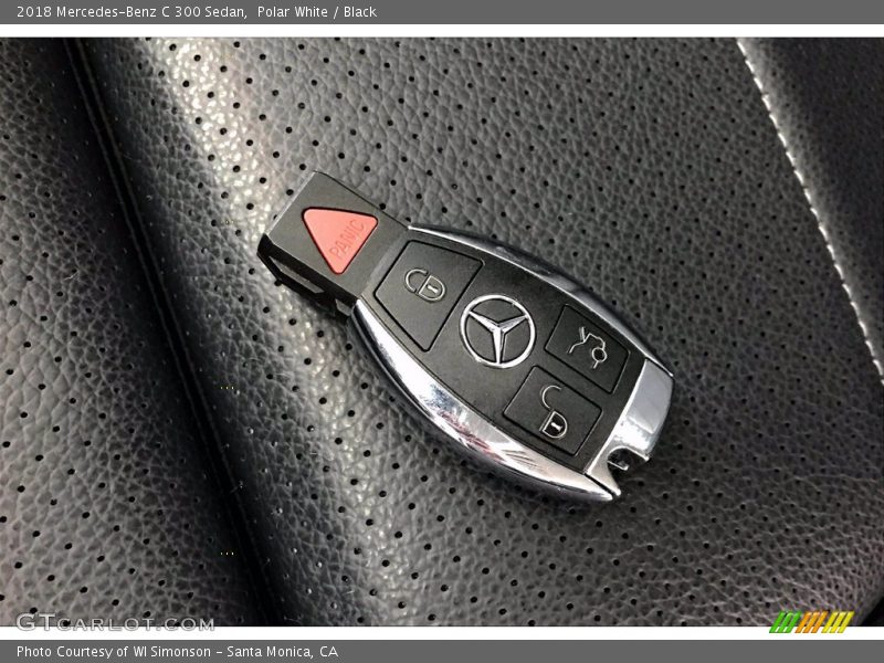 Polar White / Black 2018 Mercedes-Benz C 300 Sedan