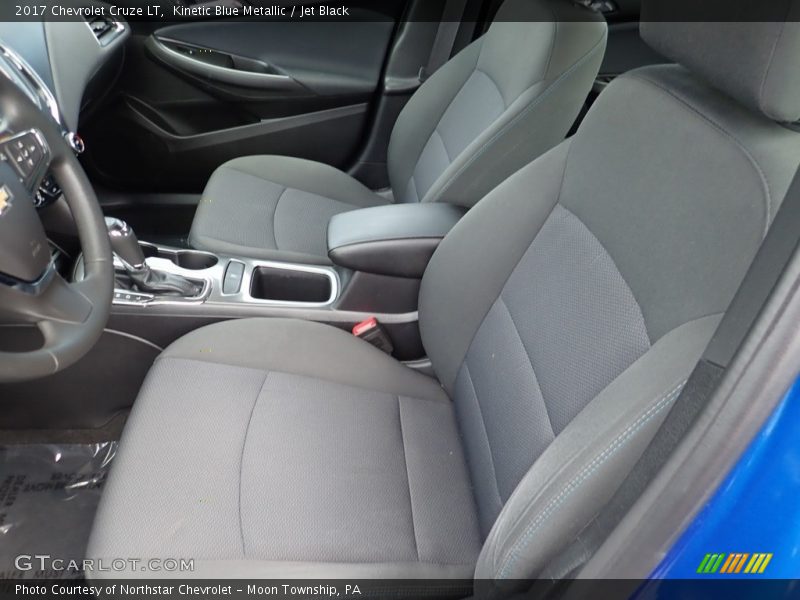 Kinetic Blue Metallic / Jet Black 2017 Chevrolet Cruze LT