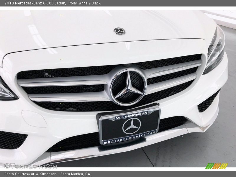 Polar White / Black 2018 Mercedes-Benz C 300 Sedan