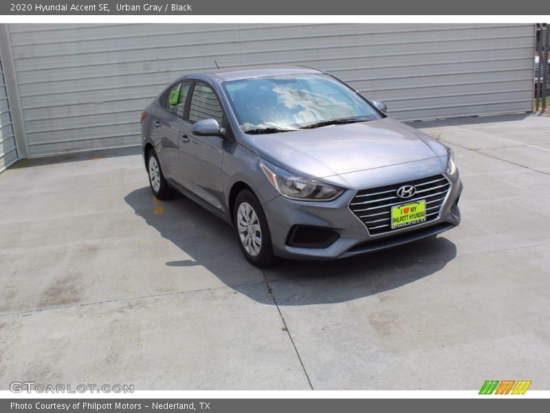 Urban Gray / Black 2020 Hyundai Accent SE