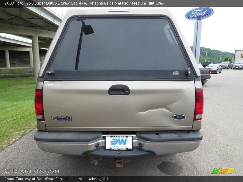 Arizona Beige Metallic / Medium Flint Grey 2003 Ford F250 Super Duty XL Crew Cab 4x4