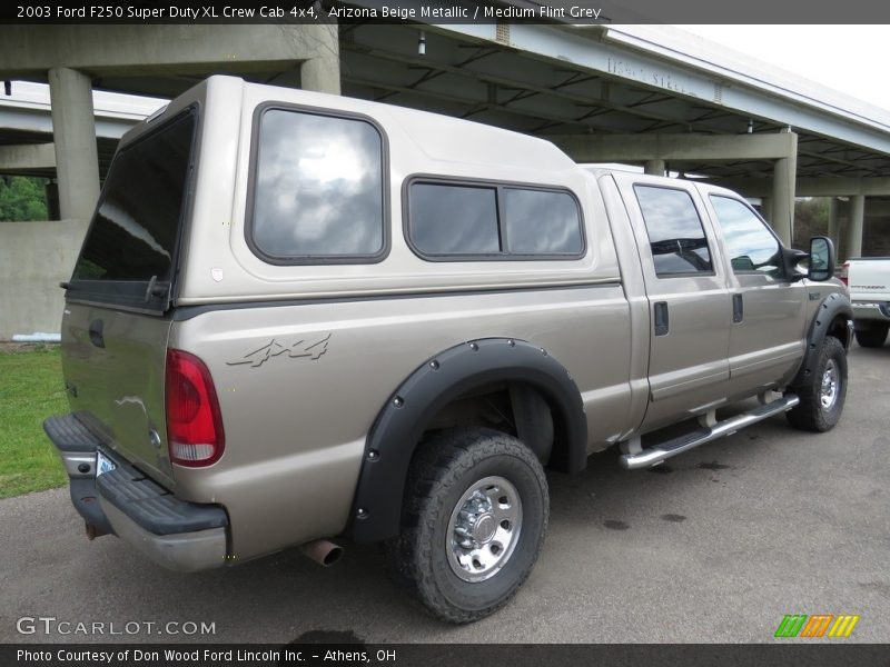 Arizona Beige Metallic / Medium Flint Grey 2003 Ford F250 Super Duty XL Crew Cab 4x4