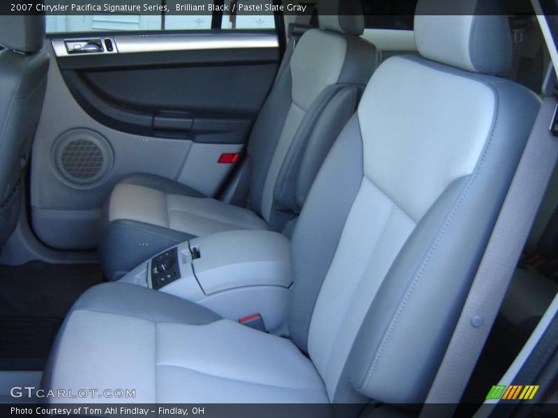 Brilliant Black / Pastel Slate Gray 2007 Chrysler Pacifica Signature Series