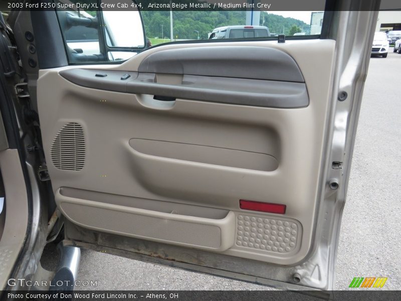 Arizona Beige Metallic / Medium Flint Grey 2003 Ford F250 Super Duty XL Crew Cab 4x4
