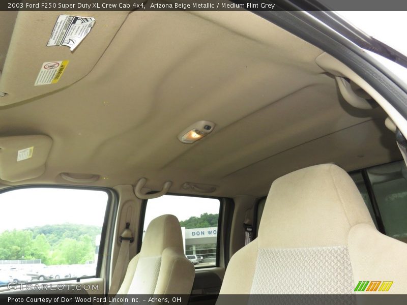 Arizona Beige Metallic / Medium Flint Grey 2003 Ford F250 Super Duty XL Crew Cab 4x4