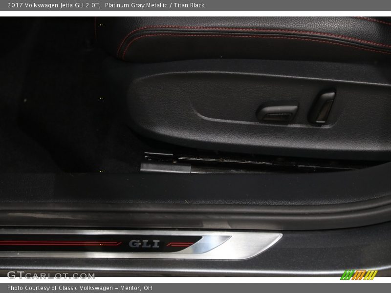 Platinum Gray Metallic / Titan Black 2017 Volkswagen Jetta GLI 2.0T