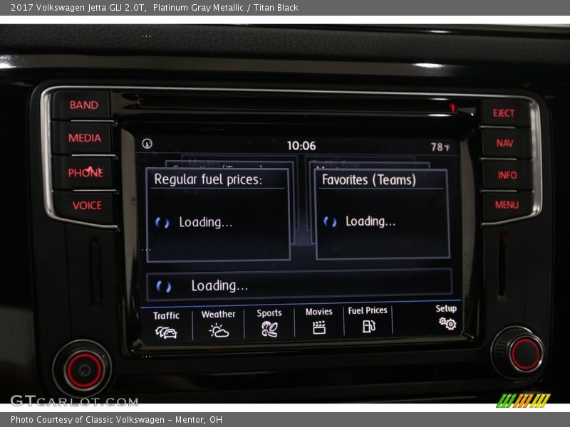 Platinum Gray Metallic / Titan Black 2017 Volkswagen Jetta GLI 2.0T