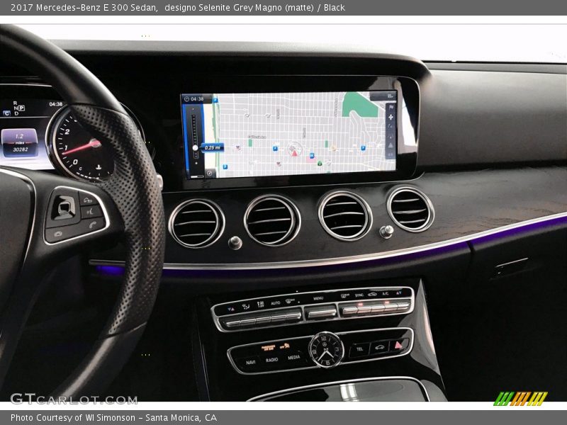 designo Selenite Grey Magno (matte) / Black 2017 Mercedes-Benz E 300 Sedan