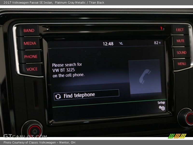 Platinum Gray Metallic / Titan Black 2017 Volkswagen Passat SE Sedan