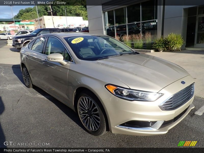 White Gold / Ebony 2018 Ford Fusion SE