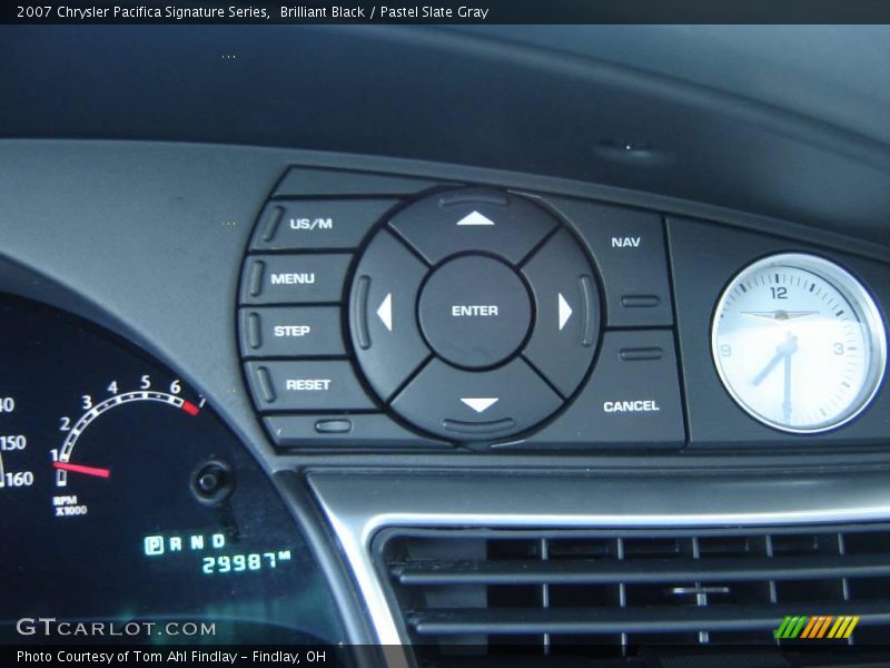 Brilliant Black / Pastel Slate Gray 2007 Chrysler Pacifica Signature Series