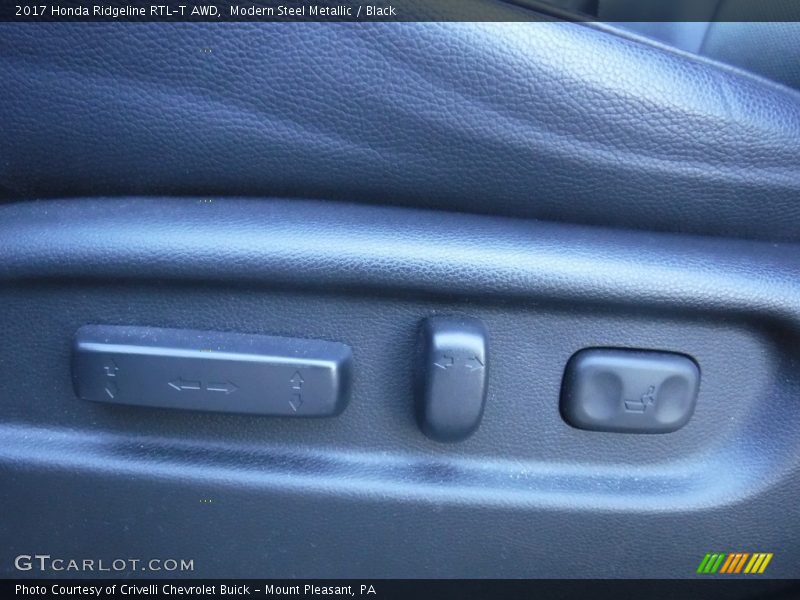 Modern Steel Metallic / Black 2017 Honda Ridgeline RTL-T AWD