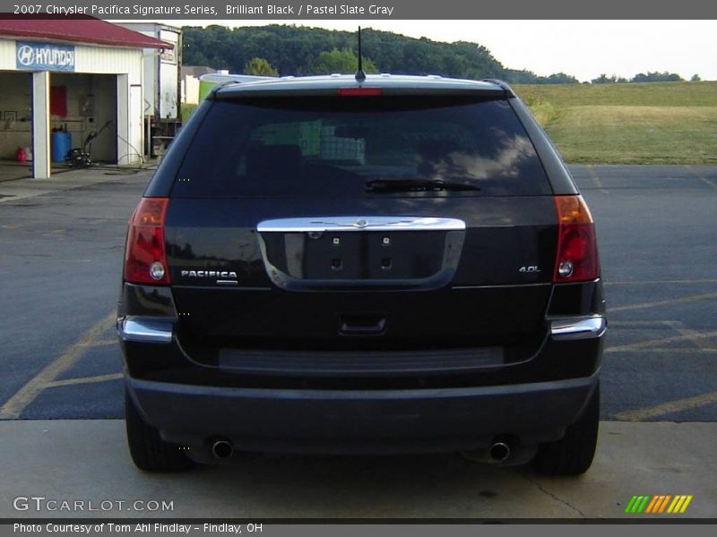 Brilliant Black / Pastel Slate Gray 2007 Chrysler Pacifica Signature Series