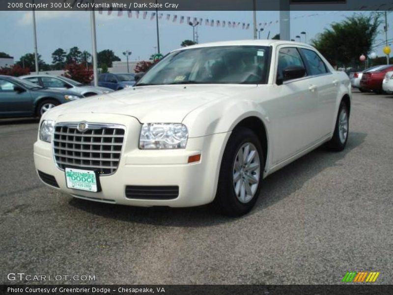 Cool Vanilla White / Dark Slate Gray 2008 Chrysler 300 LX