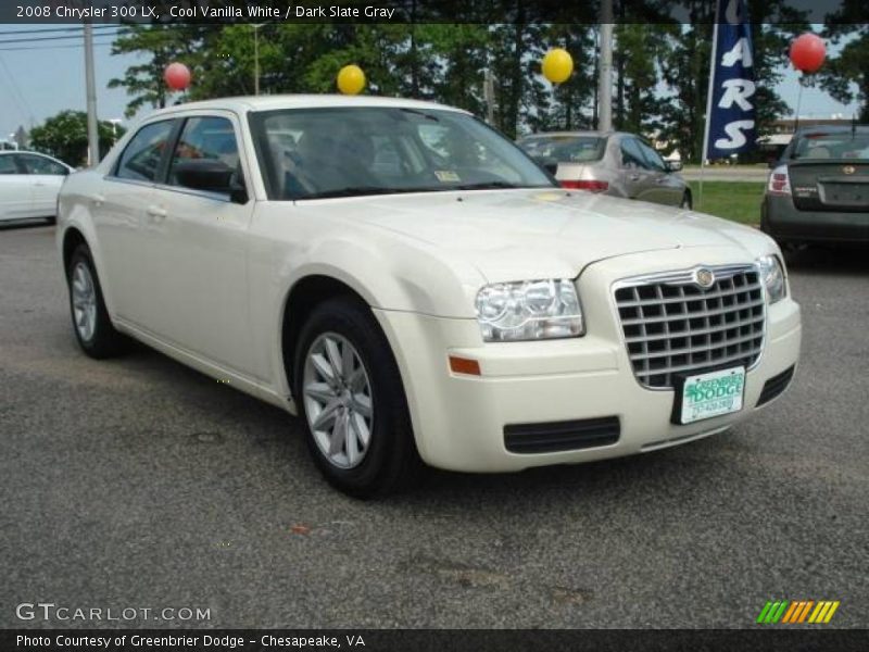 Cool Vanilla White / Dark Slate Gray 2008 Chrysler 300 LX