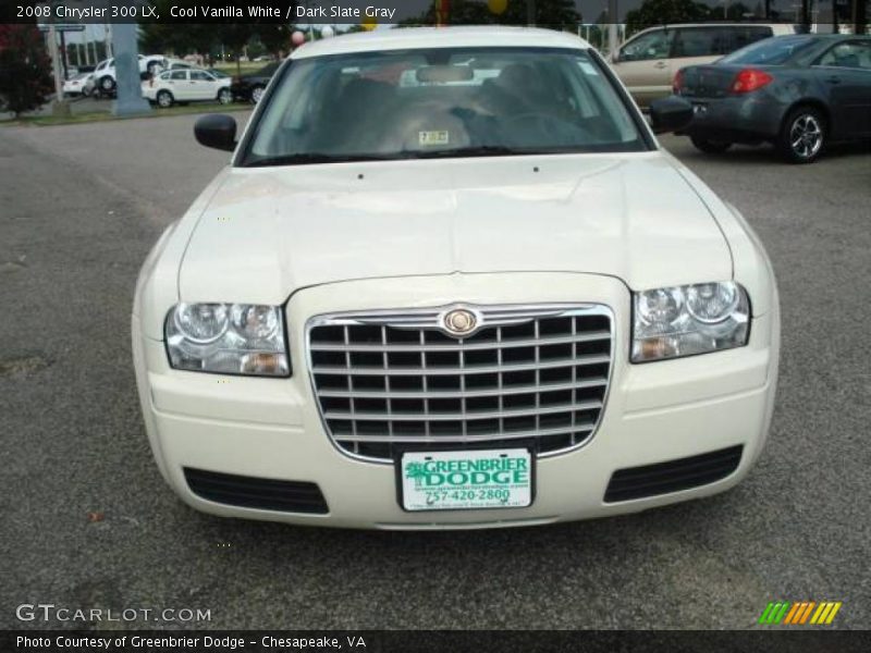 Cool Vanilla White / Dark Slate Gray 2008 Chrysler 300 LX