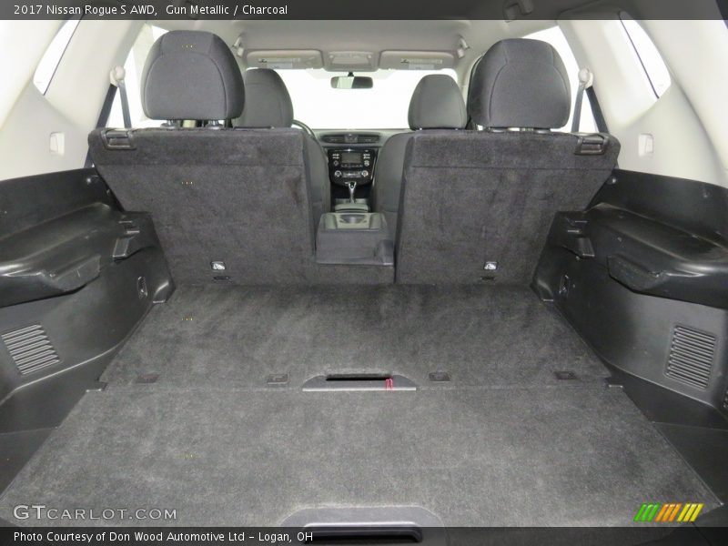 Gun Metallic / Charcoal 2017 Nissan Rogue S AWD