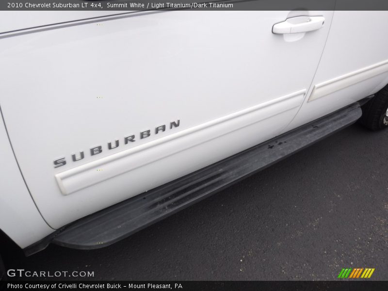 Summit White / Light Titanium/Dark Titanium 2010 Chevrolet Suburban LT 4x4