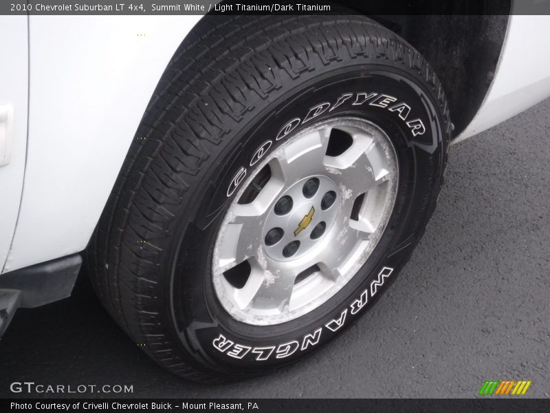 Summit White / Light Titanium/Dark Titanium 2010 Chevrolet Suburban LT 4x4