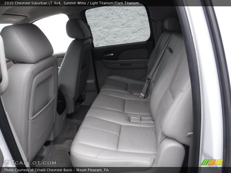Summit White / Light Titanium/Dark Titanium 2010 Chevrolet Suburban LT 4x4