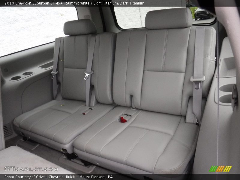 Summit White / Light Titanium/Dark Titanium 2010 Chevrolet Suburban LT 4x4