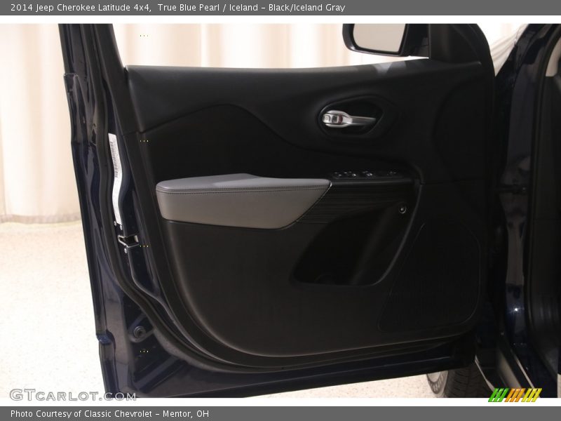 True Blue Pearl / Iceland - Black/Iceland Gray 2014 Jeep Cherokee Latitude 4x4